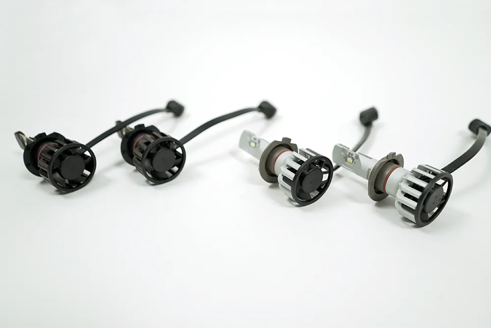 Rear cooling fans on Philips Ultinon Pro9000 and Pro5000 bulbs photographed by BulbFacts